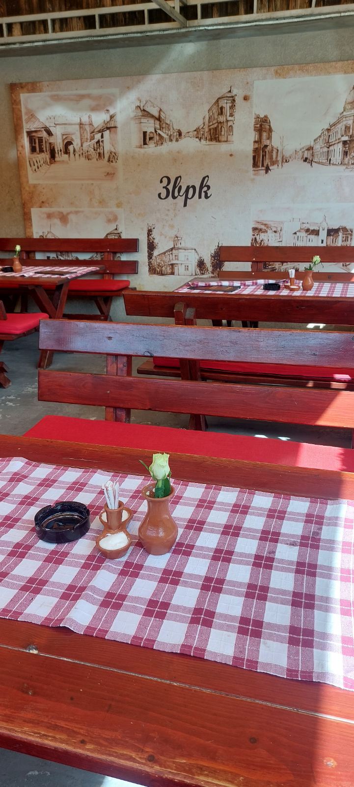 Detalji enterijera Zvrk